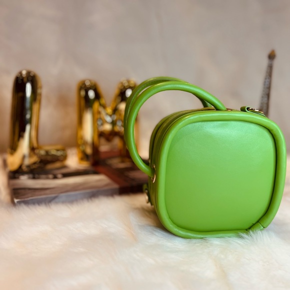 SEXY SALLY HANDBAG👛🛍️ - Picture 3 of 3